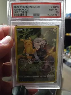 Pokemon Lost Origin Pikachu TG05/TG30 Trainer Gallery Holo Foil PSA 10 - Image 3