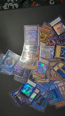 yugioh huge box of cards full of holos super rares rares etc (2800+ cards) - Image 3
