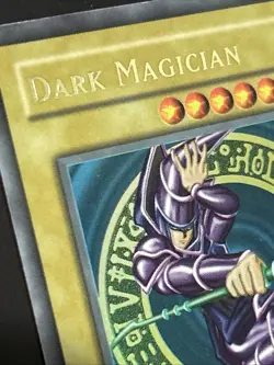 Yu-Gi-Oh Dark Magician Spellcaster Gold Foil Card SDY-006 Yugioh original 1996 - Image 3