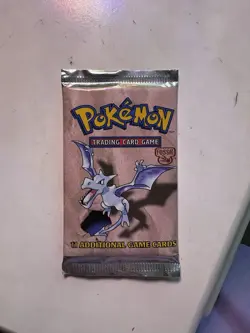 Wizards of The Coast Pokemon Fossil Booster Pack (WOC06159) - Image 1