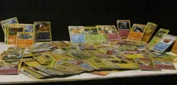 POKEMON LOT OF 320 CARDS, 303 Stage 1, 14 Stage 2, 2 restored, 1 reverse Halo - Image 1