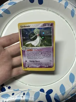 Gardevoir 7/109 Holo Rare  - 2004 Pokemon EX Ruby & Sapphire - Image 1