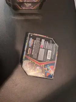PokÃ©mon Trading Card Game: Shining Fates Tin - Image 1