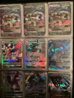 MASSIVE Lot Of  Pokemon Cards Holographic Near Mint Condition - Image 7