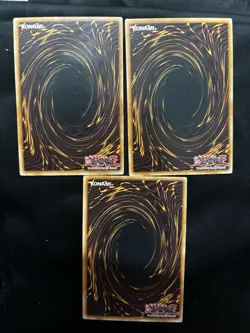 Yu-Gi-Oh! TCG Yata-Garasu Legacy of Darkness, 1st Edition, ATK/200 DEF/100 - Image 4