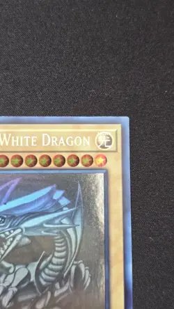 Yugioh! Blue-Eyes White Dragon GFP2-EN175 Ghost Rare 1st Ed - Image 5