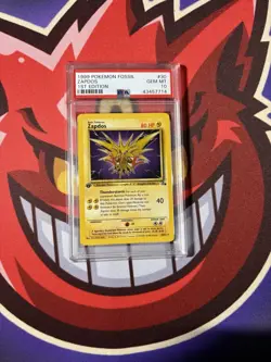 1999 Pokemon Fossil 1st Edition Zapdos Non-Holo #30 PSA 10 Gem Mint - Image 1