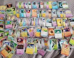 *** POKEMON *** CARDS 2024 ~ HUGE LOT OF  800 MIXED ~ CCG TCG - Image 1