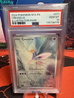 PSA 10 CRESSELIA 071/064 ILLUSTRATION RARE SHROUDED FABLE POKEMON ðŸ˜ - Image 1