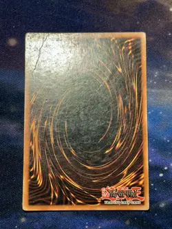 Blue Eyes White Dragon LOB-001 Ultra Rare Holo The Legend of Yugioh MPHP - Image 10