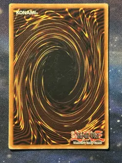 Blue Eyes White Dragon LOB-001 Ultra Rare Holo The Legend of Yugioh MPHP - Image 2