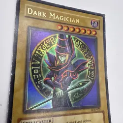 Yugioh Dark Magician LOB-005 The Legend of Blue Eyes White Dragon DMG Unlimited - Image 7