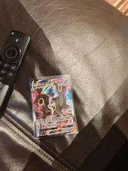 Pokémon TCG Umbreon VMAX Sword & Shield: Brilliant Stars TG23/TG30 - Image 3
