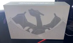 CHARIZARD UPC Pokémon TCG: Sword and Shield Ultra Premium + Booklet  EMPTY BOX - Image 1