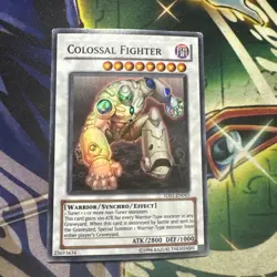 Yugioh! Colossal Fighter 5DS1-EN043 Super Rare Unlimited LP - Image 1