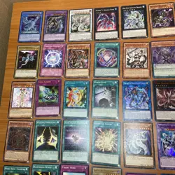 YuGiOh 2018 Empty Power Cube Box & 87 Playing CARDS 1st Editions & Rare 1996 - Image 4