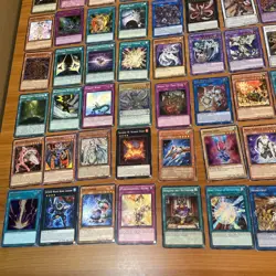 YuGiOh 2018 Empty Power Cube Box & 87 Playing CARDS 1st Editions & Rare 1996 - Image 7