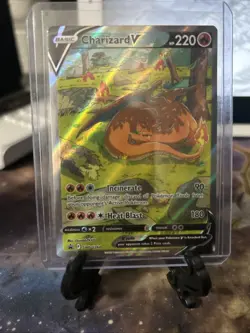 PokÃ©mon TCG Charizard v SWSH260 Holo Promo Card Black Star Promo, NM/M Condition - Image 3