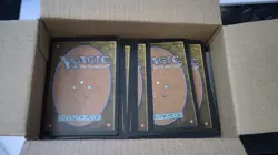 MTG lot 2+  pounds.   rares, uncommons and commons 20+ rares - Image 1