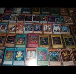250 YUGIOH ASSORTED CARDS LOT WITH MULTIPLE HOLOS & RARES, etc. - Image 5
