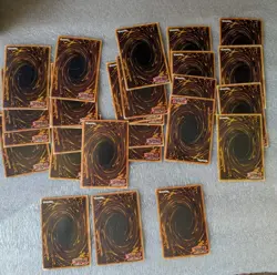 Yu-Gi-Oh! Lot of 27 Cards All Foil Various Sets 3 Blue-Eyes White Dragon Used - Image 2