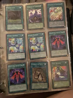 Yu-Gi-Oh Binder Collection Lot (600+ cards) (mix of old and new) yugioh - Image 3