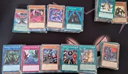 Yu-Gi-Oh Card Collection 988 Cards - Image 1