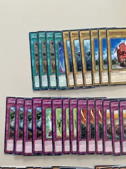 Deck Dinosaur SR04 61 Cards YuGiOh - Image 2