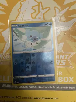 042/172 Cubchoo : Reverse Holo Card : Pokemon TCG SWSH09 Brilliant Stars - Image 2