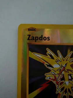 Pokémon TCG Zapdos Evolutions Reverse Holo Card 42/108 Rare - Image 4