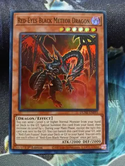 Yugioh Red-Eyes Black Meteor Dragon Super Rare DUNE-EN095 1st Ed Near Mint - Image 1