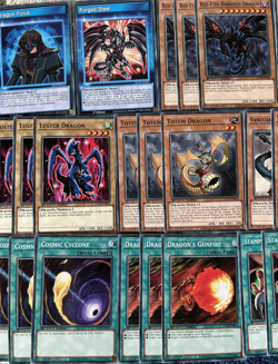 YuGiOh Red-Eyes Black Dragon Deck & Secret Rare Collection with Free Game Mat - Image 10