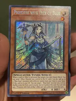 Priestess with Eyes of Blue LCKC-EN016 Legendary Collection Kaiba 1st Edition - Image 1