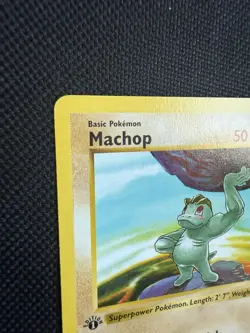 Pokemon Machop 52/102 1st Edition Shadowless Base Set Card Unplayed Near Mint - Image 2