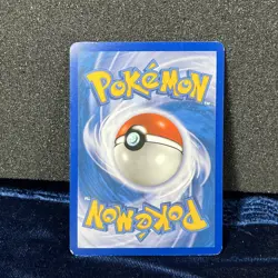 Butterfree FB 17/147 Reverse Holo Rare Supreme Victors Holo Pokemon Card - Image 10