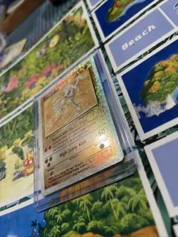 Hitmonlee Pokemon Card 13/110 Legendary Collection Reverse Holo Vintage - Image 3