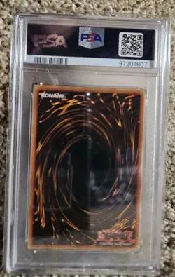 Yugioh 2002 Dark Magician LOB-005 Unlimited PSA 9 - Image 2
