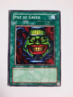 Pot of Greed SD2-EN017Â YuGiOh Structure Deck: Zombie Madness - Image 1