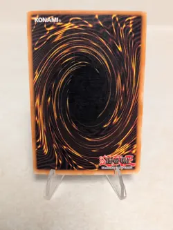 Yu-Gi-Oh! 1st Edition Ultra Rare Blue-Eyes White Dragon SKE-001 MP Condition - Image 4