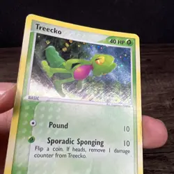 Treecko 016 Holo Nintendo Black Star Promo Pokemon Card Heavily Played Creased - Image 3