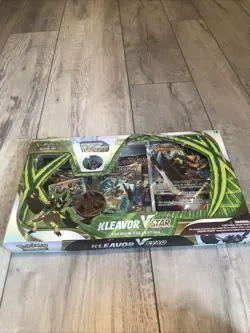 Pokémon TCG - Kleavor VSTAR Premium Collection FACTORY SEALED - Image 1