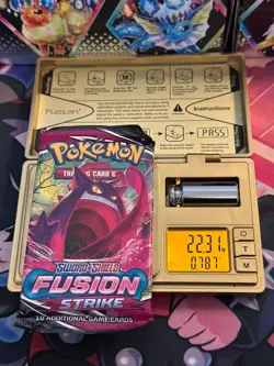 22.31g - Fusion Strike Pokémon Booster Pack, Sealed & Weighed - Image 1