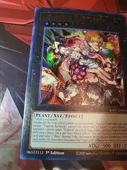 Traptrix Rafflesia (UR) RA02-EN034 25th Anniversary Rarity Collection II 1st Edition - Image 3