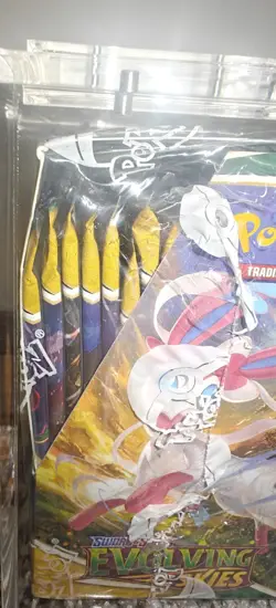 Pokemon Sword & Shield Evolving Skies Booster Box Sealed w/Acrylic Case - Image 6