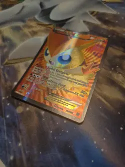 PokÃ©mon TCG Victini EX Full Art Ultra Rare Holo Card 131/135 Plasma Storm - Image 1