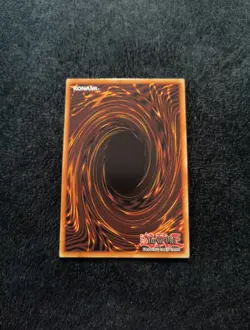 DUAD-EN022 VANQUISH SOUL HOLLIE SUE â€“ ULTRA RARE 1ST ED Yugioh - Image 2