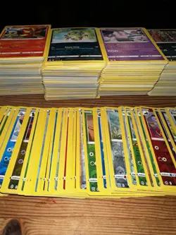 Sword & Shield Pokemon Card Bundle Approx 900 Cards, 90+ Reverse Holo’s, Rares.. - Image 5