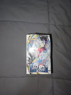 Pokemon Sword & Shield Silver Tempest Booster Box - 36 Cards - Image 4