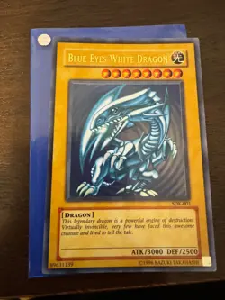 3 yugioh Blue eyes white dragon cards, 3 different artwork - Image 8