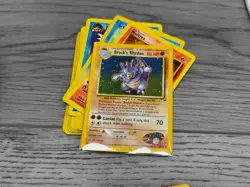 Bulk Collection Lot of 750+ Pokemon Cards Vintage 1999 WOTC (1st ed, shadowless) - Image 2